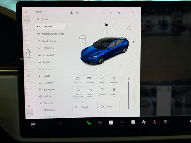 2022 Tesla Model S Plaid AWD - 22956186 - 32