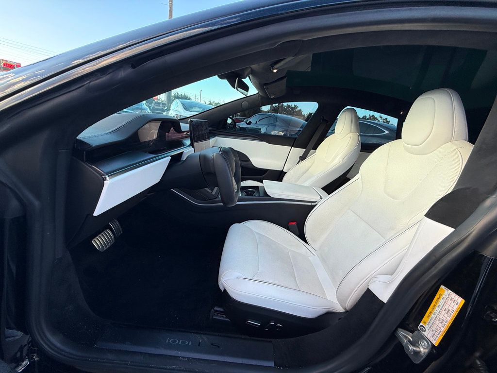 2022 Tesla Model S Plaid AWD - 22934933 - 8