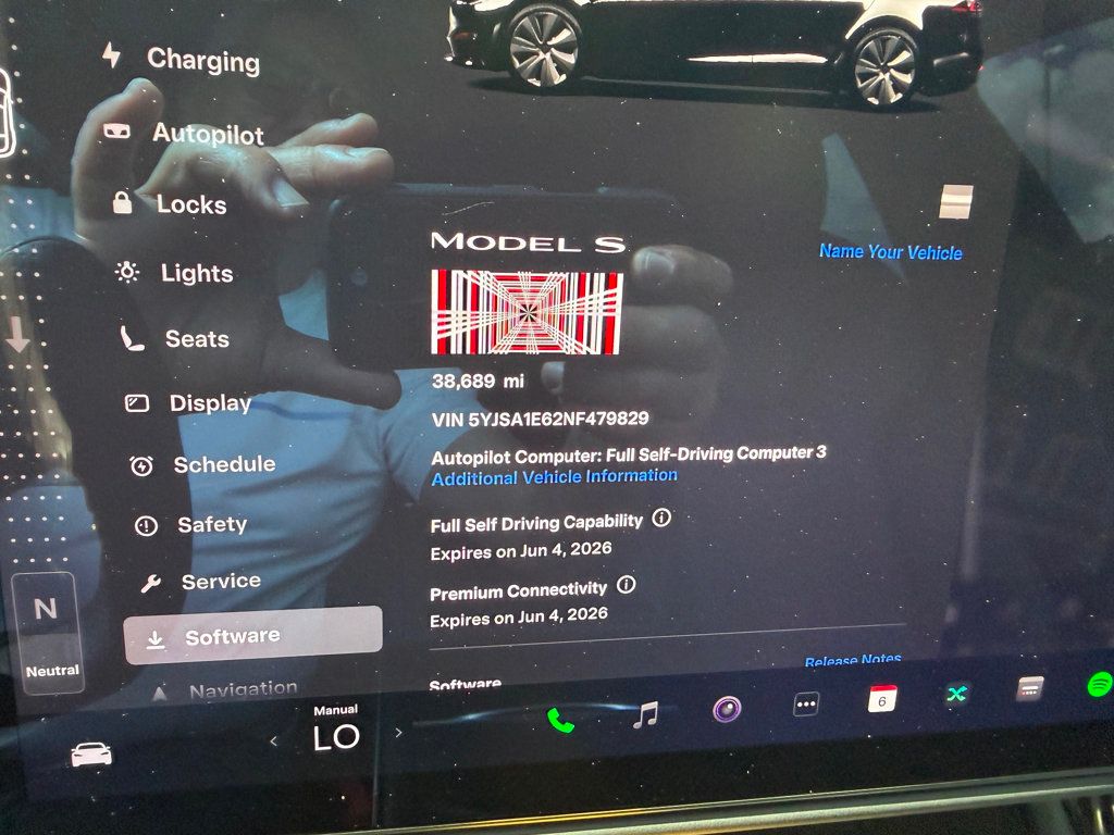 2022 Tesla Model S Plaid AWD - 22993127 - 18