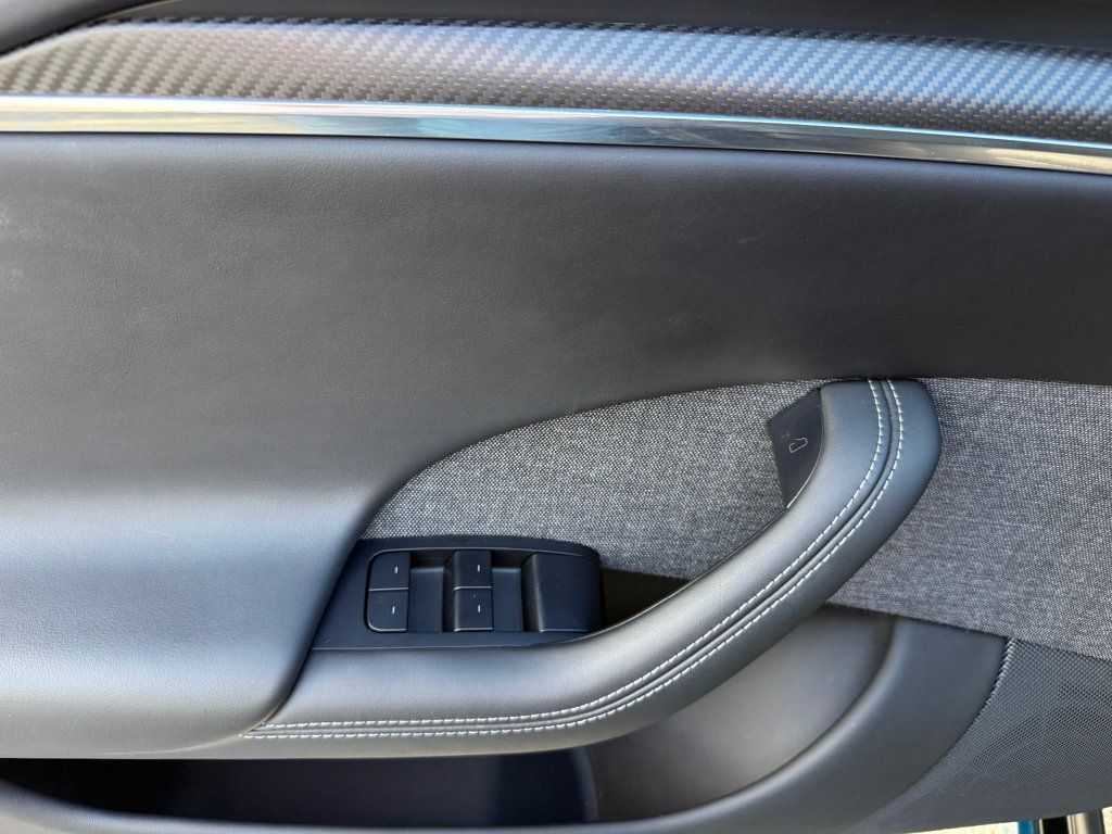 2022 Tesla Model S Plaid AWD - 22993127 - 23