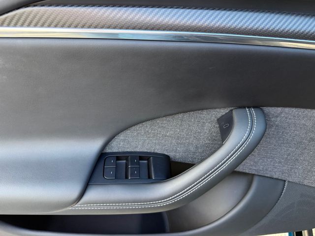 2022 Tesla Model S Plaid AWD - 22993127 - 23