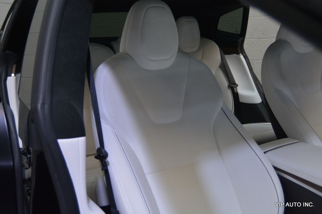 2022 Tesla Model S Plaid AWD - 23034789 - 11