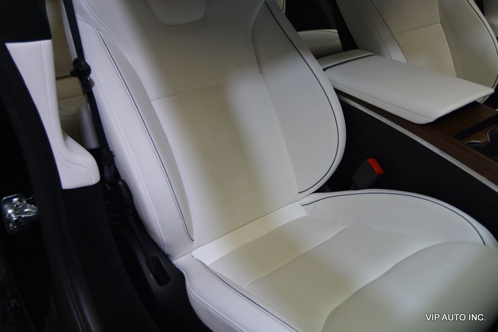 2022 Tesla Model S Plaid AWD - 23034789 - 12