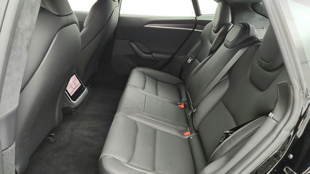 2022 Tesla Model S Plaid AWD - 22945605 - 24