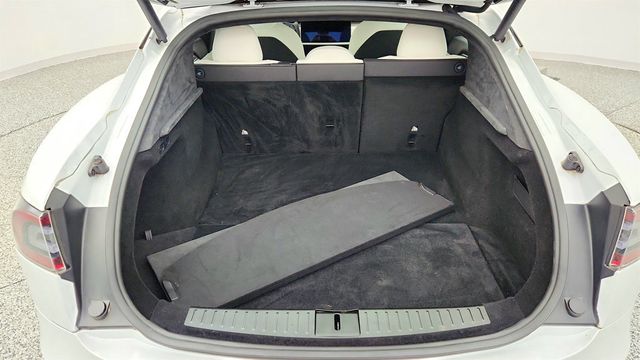2022 Tesla Model S Plaid AWD - 22972369 - 27