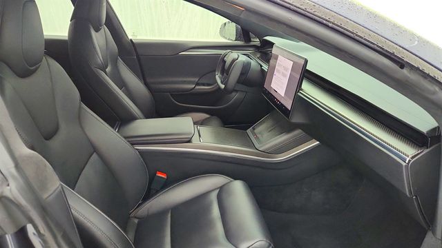 2022 Tesla Model S Plaid AWD - 23002150 - 28