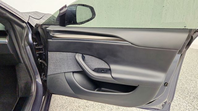 2022 Tesla Model S Plaid AWD - 23002150 - 30