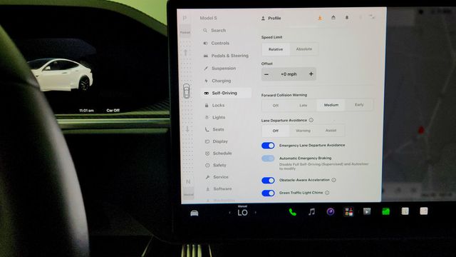 2022 Tesla Model S Plaid AWD - 23079600 - 21