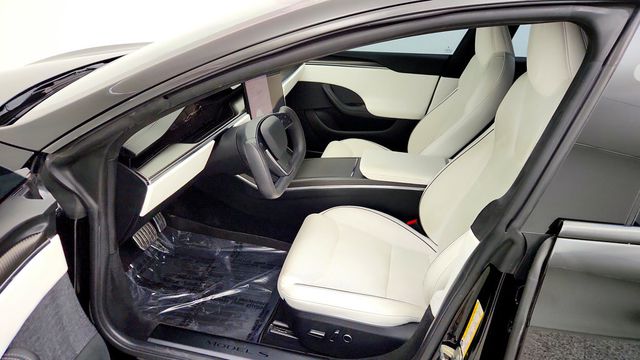 2022 Tesla Model S Plaid AWD - 23083377 - 22