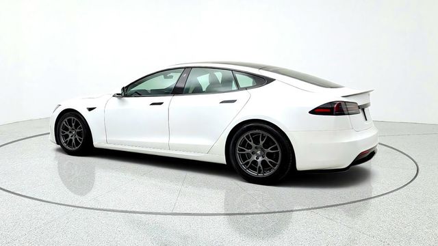2022 Tesla Model S Plaid AWD w/ Cream Premium Interior - 23083467 - 6
