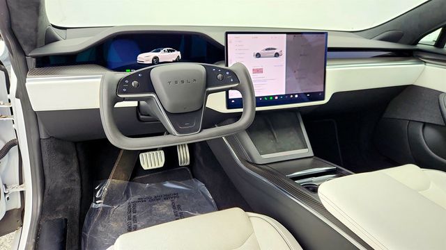 2022 Tesla Model S Plaid AWD w/ Full Self-Driving Capability & 21'' Arachnid Wheels - 22972369 - 11