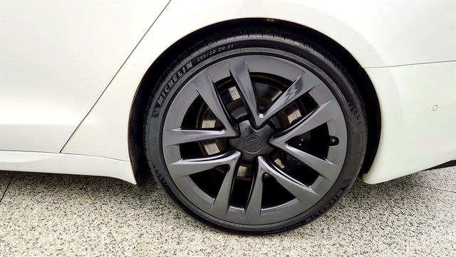 2022 Tesla Model S Plaid AWD w/ Full Self-Driving Capability & 21'' Arachnid Wheels - 22972369 - 8