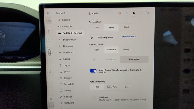 2022 Tesla Model S Plaid AWD with 21'' Arachnid Wheels - 22945605 - 17