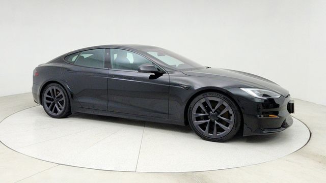 2022 Tesla Model S Plaid AWD with 21'' Arachnid Wheels - 22945605 - 2