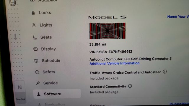 2022 Tesla Model S Plaid AWD w/ White & Black Premium Interior - 23083377 - 13