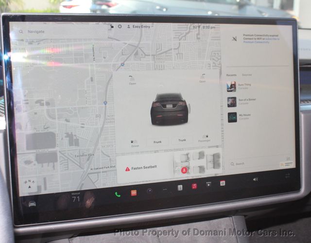 2022 Tesla Model X A LOW MILEAGE PLAID WITH ALL THE BELLS AND WHISTLES - 22405540 - 46