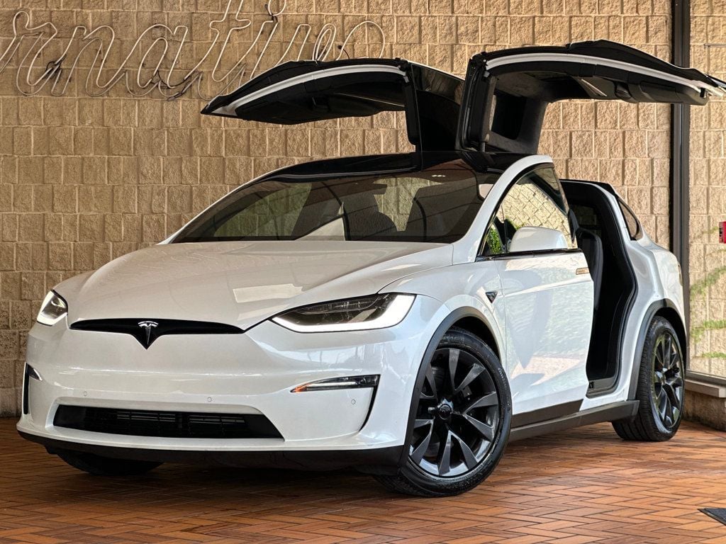2022 Tesla Model X photo 3