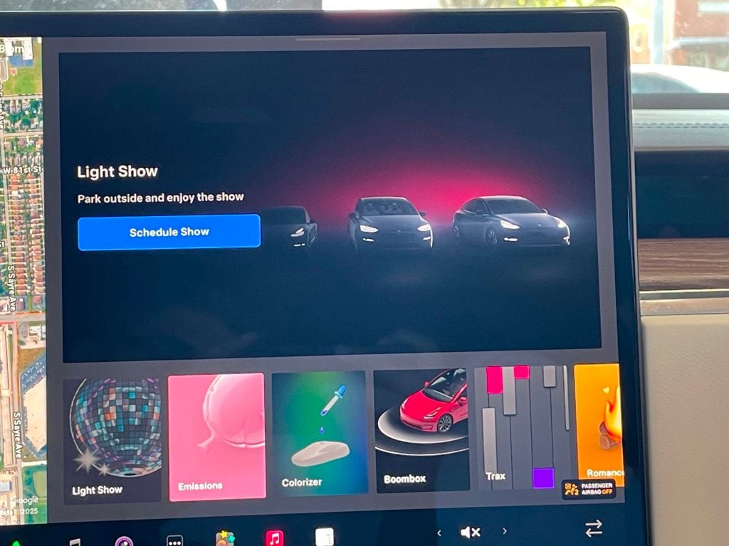 2022 Tesla Model X photo 38