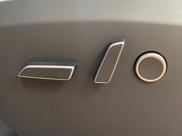 2022 Tesla Model X AWD - 22968185 - 11