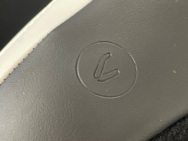 2022 Tesla Model X AWD - 22968185 - 17