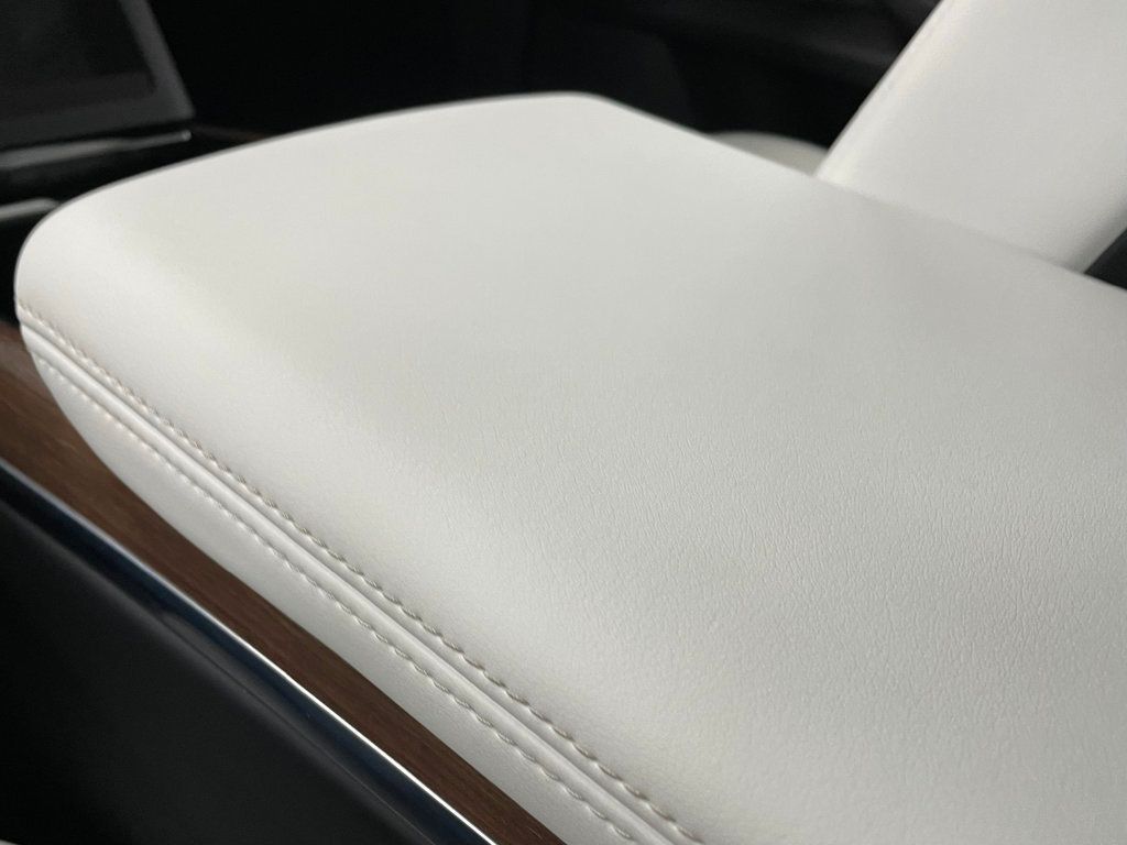 2022 Tesla Model X AWD - 22968185 - 46