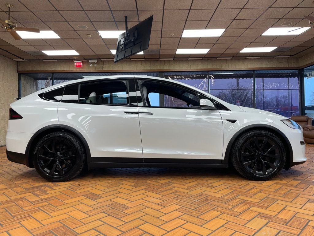 2022 Tesla Model X AWD - 22968185 - 6