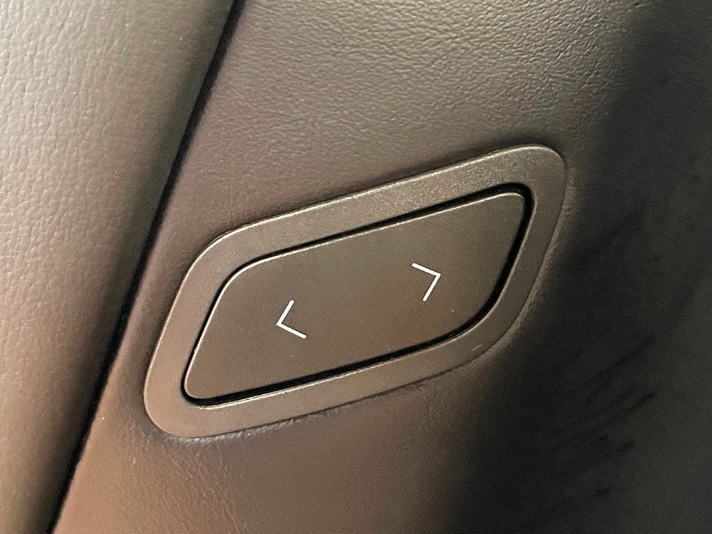 2022 Tesla Model X AWD - 22969361 - 20