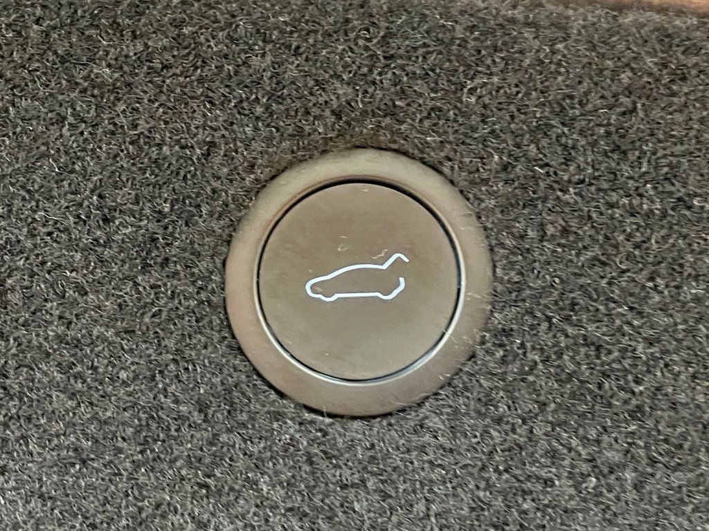 2022 Tesla Model X AWD - 22969361 - 23