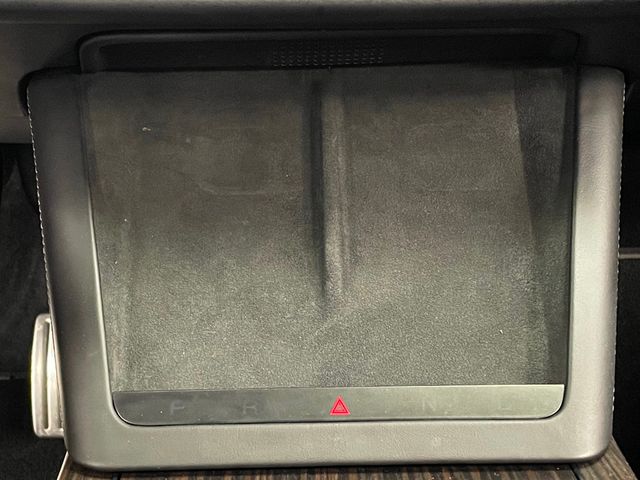 2022 Tesla Model X AWD - 22969361 - 44