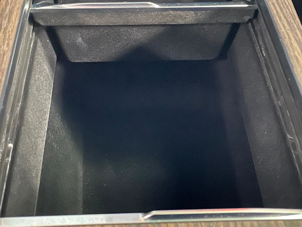 2022 Tesla Model X AWD - 22969361 - 47