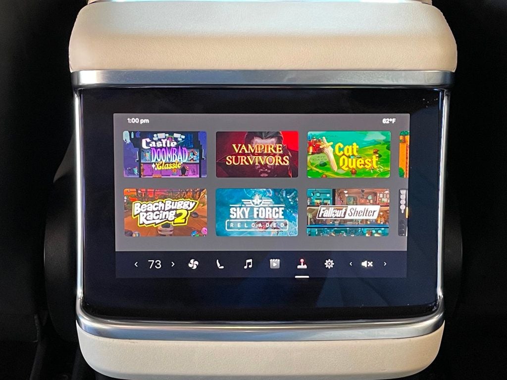 2022 Tesla Model X AWD - 23000716 - 23