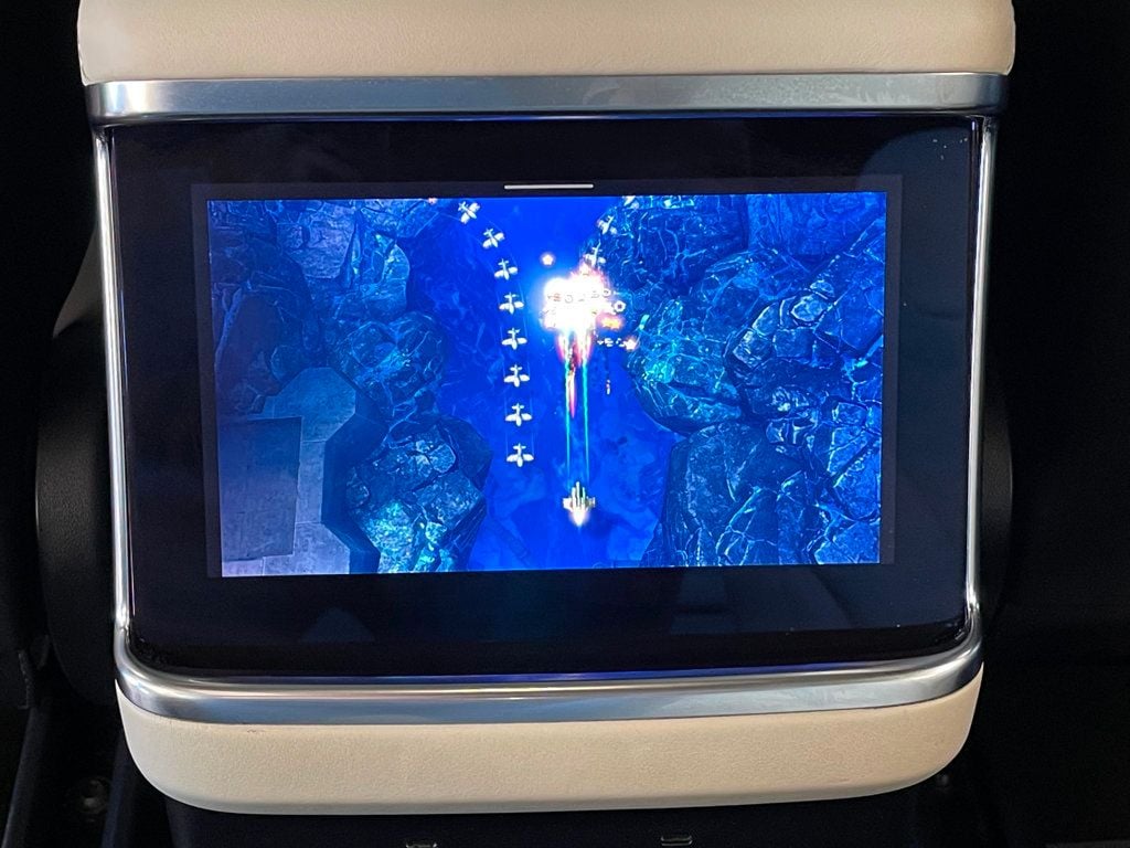 2022 Tesla Model X AWD - 23000716 - 24