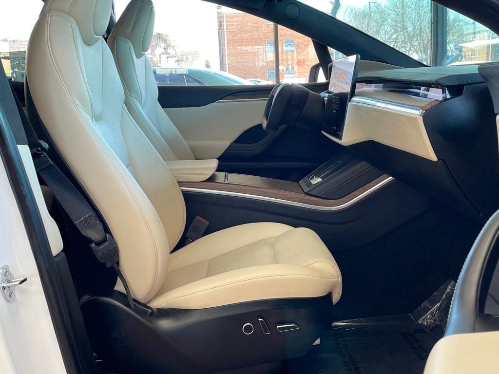 2022 Tesla Model X AWD - 23000716 - 35
