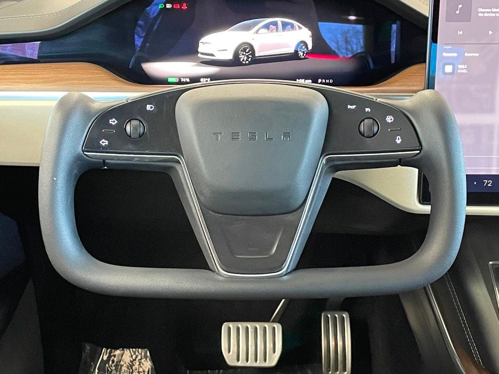 2022 Tesla Model X AWD - 23000716 - 37