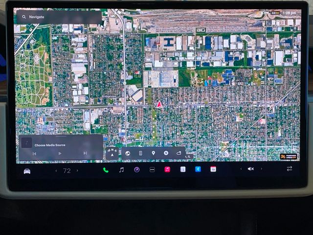 2022 Tesla Model X AWD - 23000716 - 39