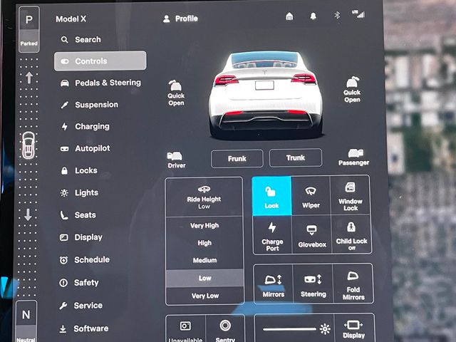 2022 Tesla Model X AWD - 23000716 - 43