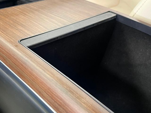 2022 Tesla Model X AWD - 23000716 - 57