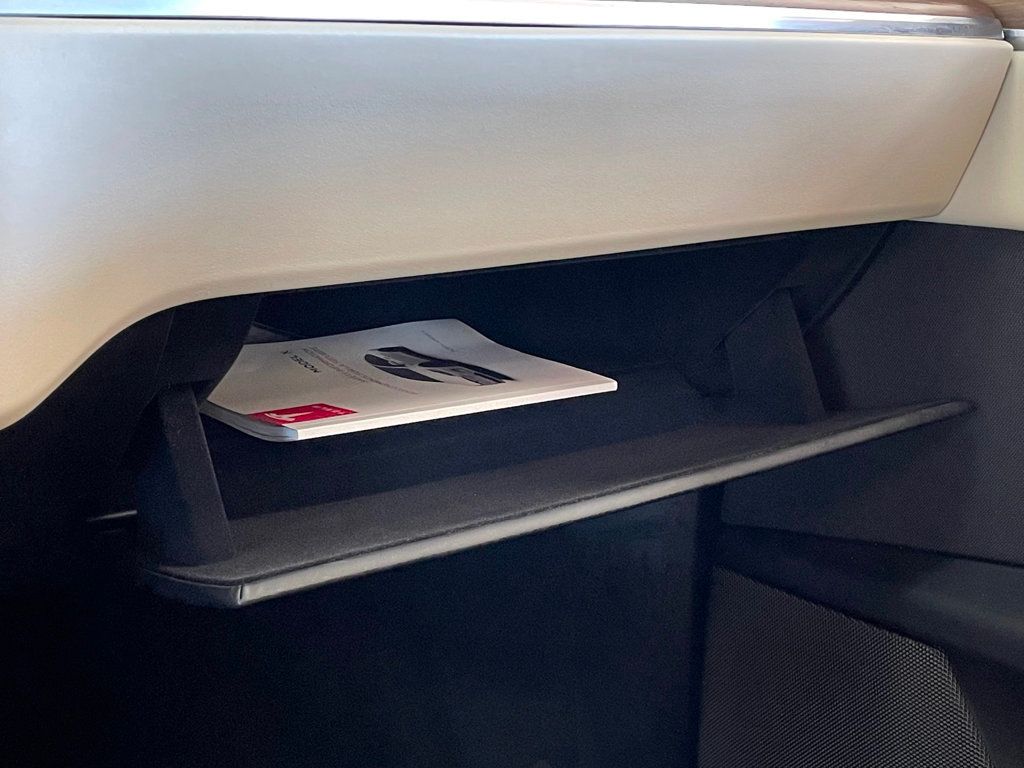 2022 Tesla Model X AWD - 23000716 - 58