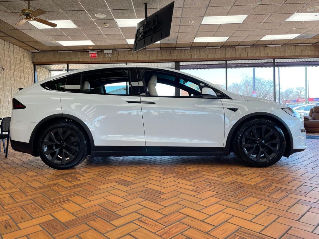 2022 Tesla Model X AWD - 23000716 - 8