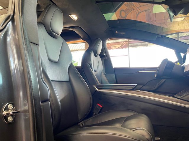 2022 Tesla Model X AWD - 23062350 - 30