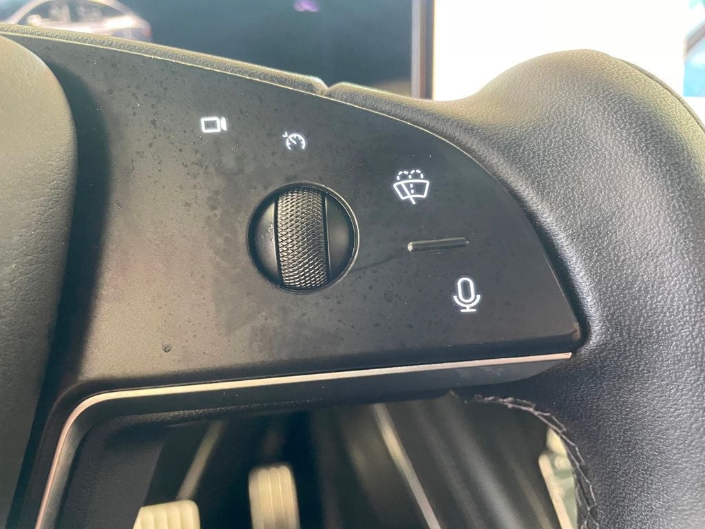 2022 Tesla Model X AWD - 23062350 - 36