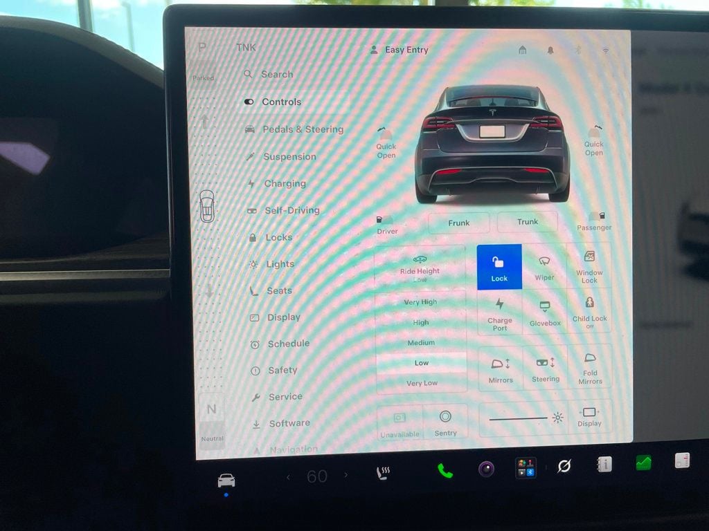 2022 Tesla Model X AWD - 23062350 - 44