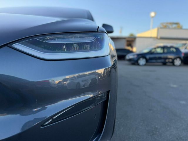 2022 Tesla Model X AWD - 23050740 - 26