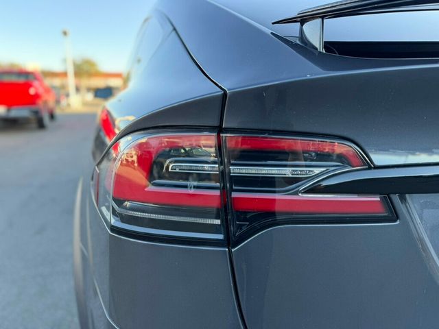 2022 Tesla Model X AWD - 23050740 - 27