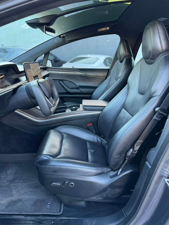 2022 Tesla Model X AWD - 23050740 - 6