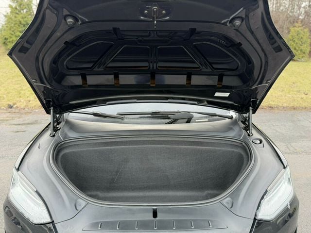 2022 Tesla Model X AWD - 22991673 - 10