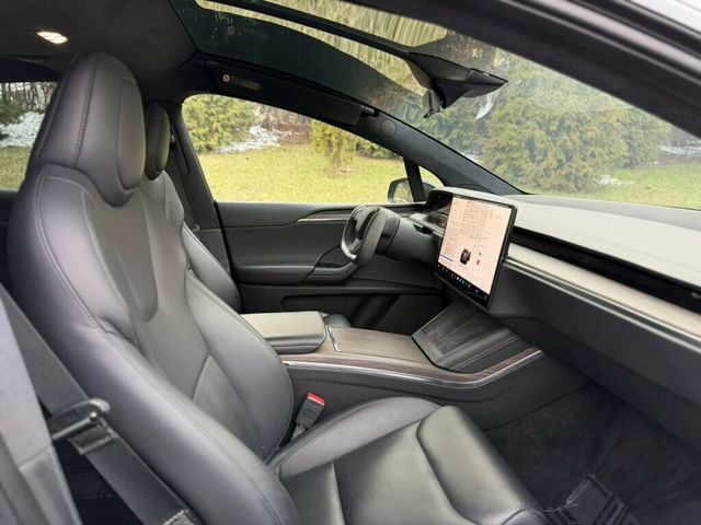 2022 Tesla Model X AWD - 22991673 - 21