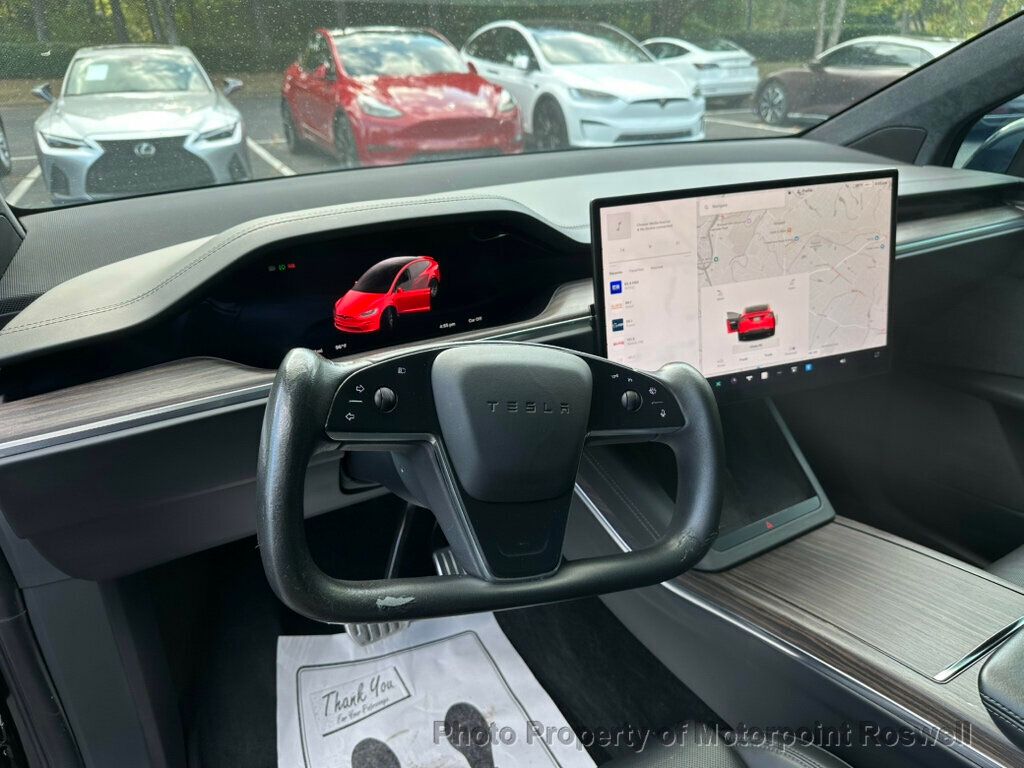 2022 Tesla Model X photo 9