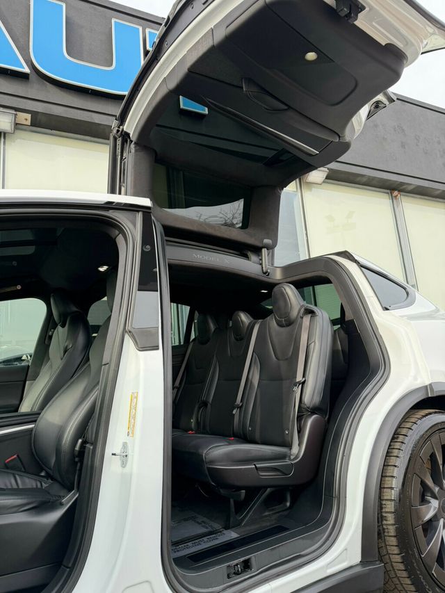 2022 Tesla Model X AWD - 22962311 - 13