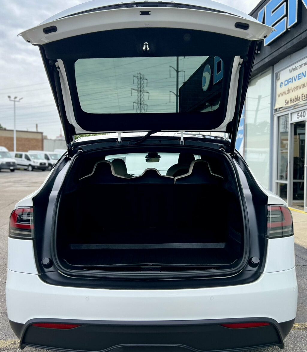2022 Tesla Model X AWD - 23072801 - 9